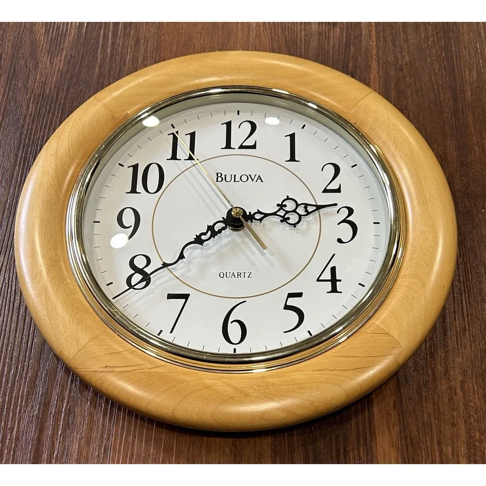 Bulova C4461 Wooden Analog Wall Clock Quartz. Works Tested